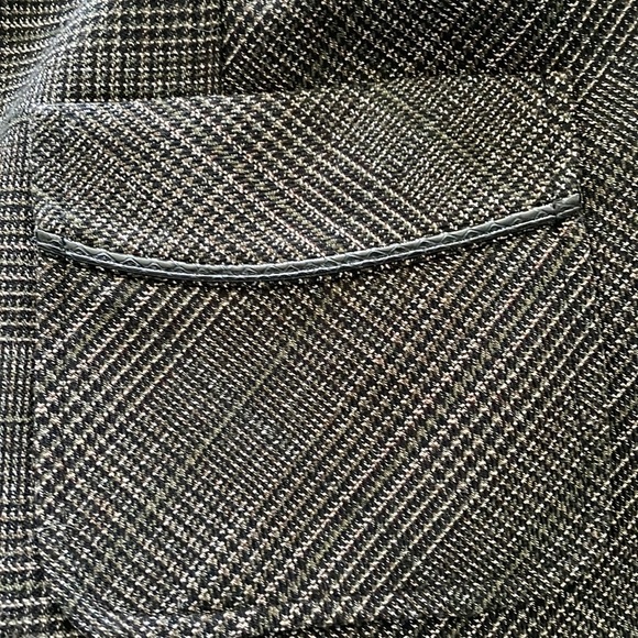 Lana Lee Vintage Pettite Black/Grey Plaid Short Jacket, Size 12 - Picture 9 of 16
